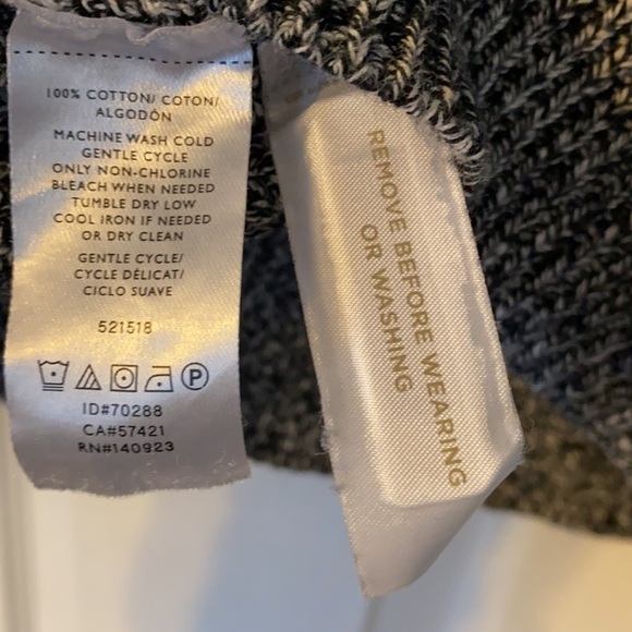 𝅺loft women’s sweater; size small - Picture 4 of 5